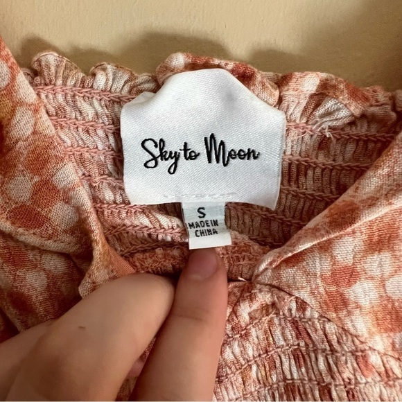 Sky To Moon Pink Dotted Ruffle Cropped Tank Top - Picture 4 of 4